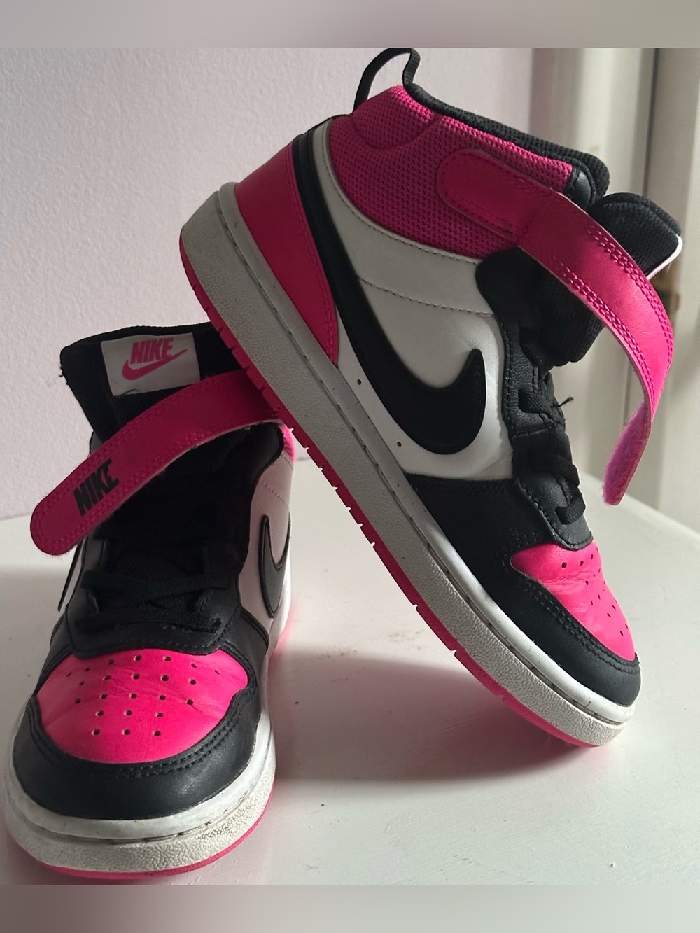 NIKE ALL DAY PLAY kids Mid-Top Sneakers iPink, Black & White Velcro Strap SZ 2Y